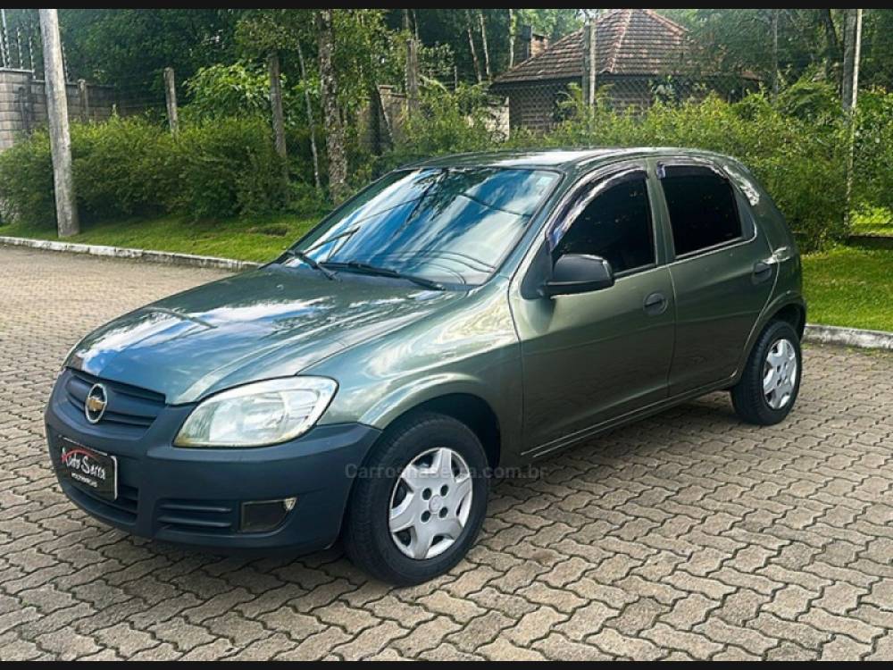 CHEVROLET - CELTA - 2010/2011 - Verde - Sob Consulta