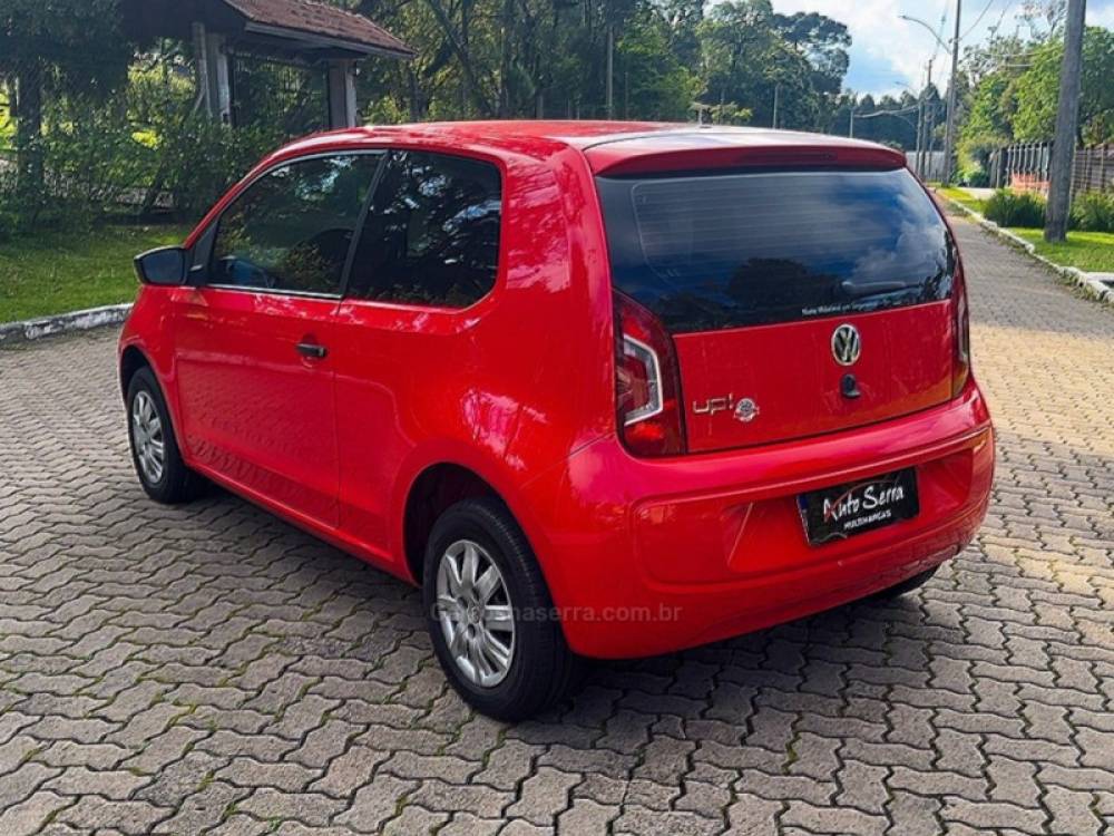 VOLKSWAGEN - UP - 2014/2015 - Vermelha - Sob Consulta