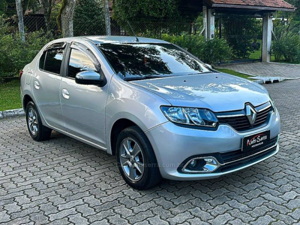 RENAULT - LOGAN - 2017/2018 - Prata - Sob Consulta