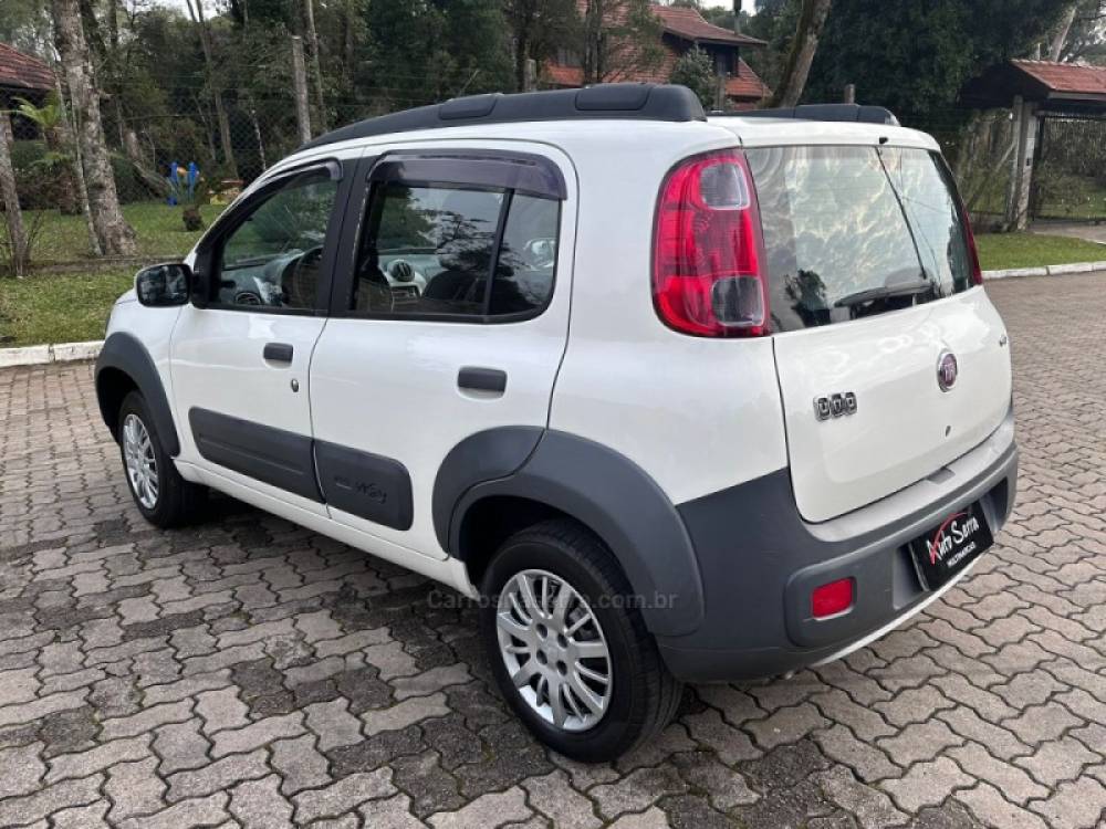 FIAT - UNO - 2011/2012 - Branca - Sob Consulta