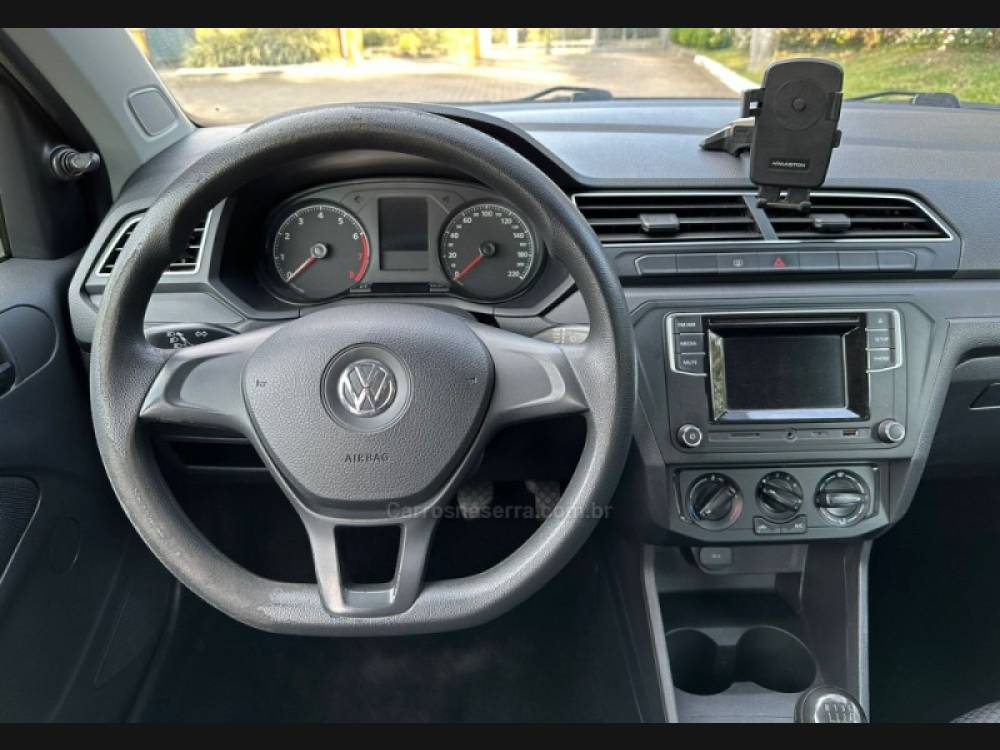 VOLKSWAGEN - VOYAGE - 2021/2021 - Cinza - Sob Consulta