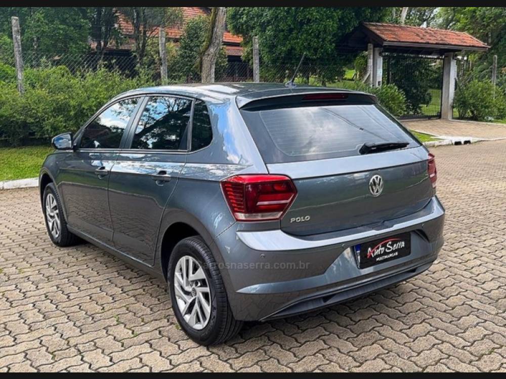 VOLKSWAGEN - POLO - 2020/2020 - Cinza - Sob Consulta