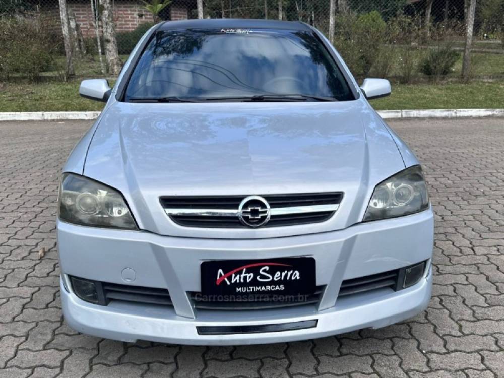 CHEVROLET - ASTRA - 2004/2005 - Prata - Sob Consulta