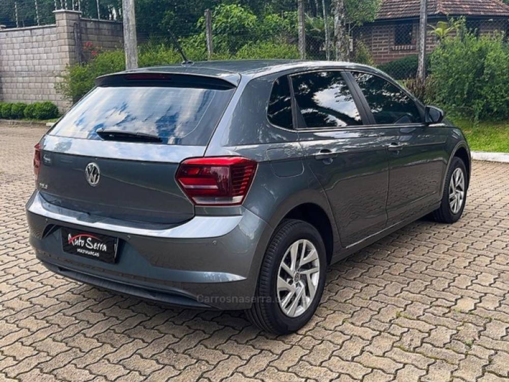 VOLKSWAGEN - POLO - 2020/2020 - Cinza - Sob Consulta