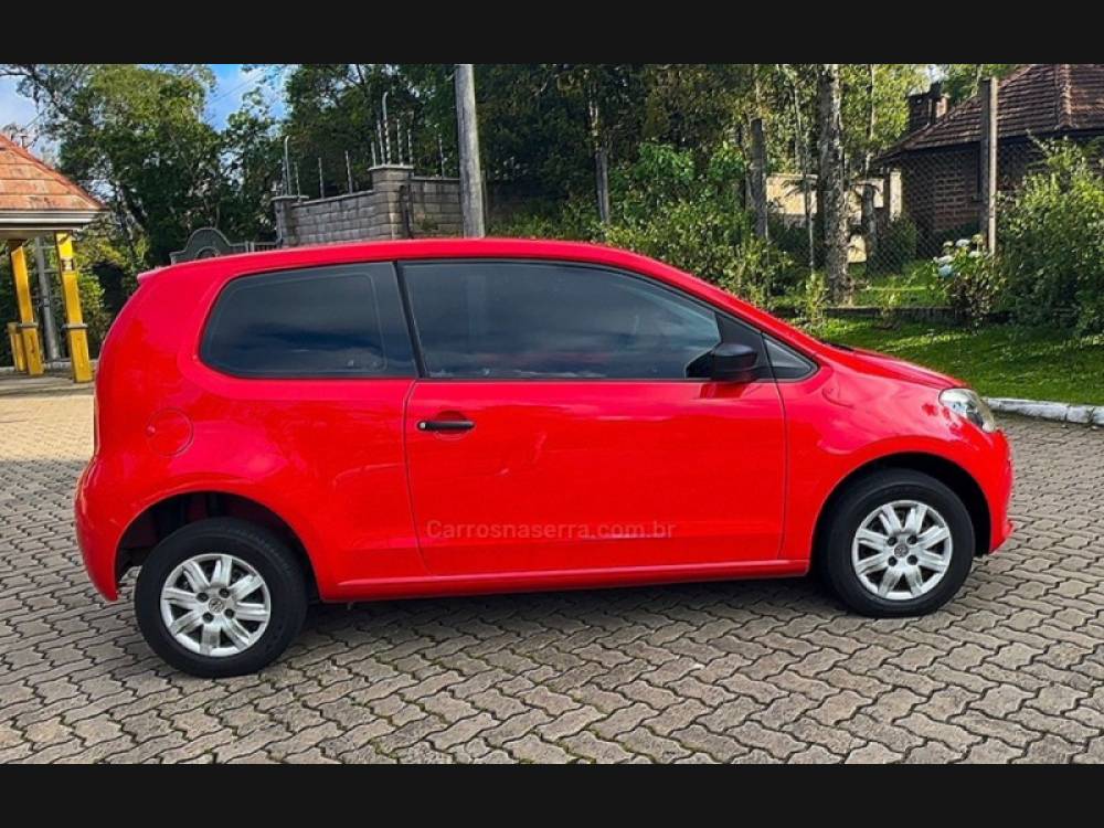 VOLKSWAGEN - UP - 2014/2015 - Vermelha - Sob Consulta