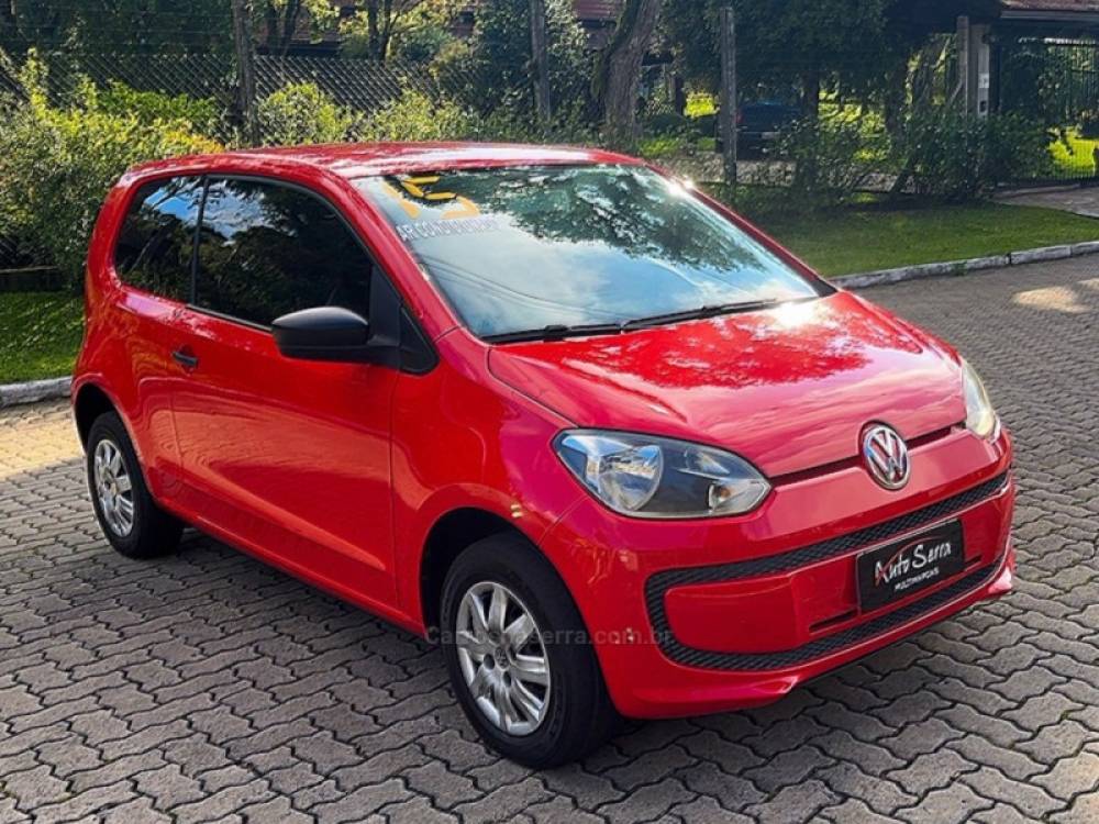 VOLKSWAGEN - UP - 2014/2015 - Vermelha - Sob Consulta