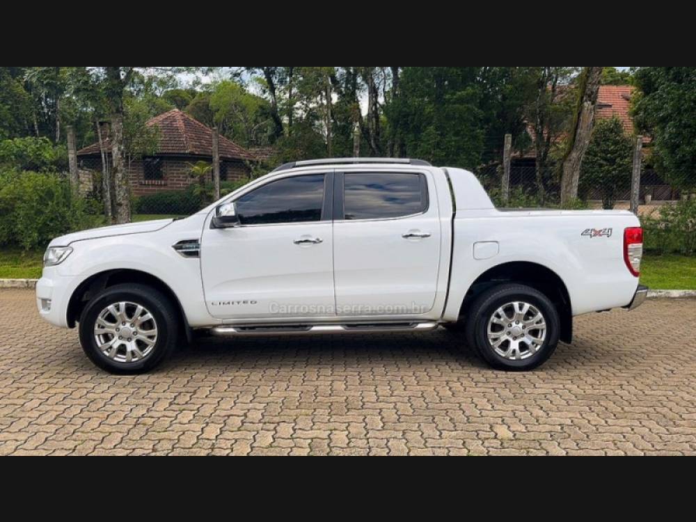 FORD - RANGER - 2016/2017 - Branca - Sob Consulta