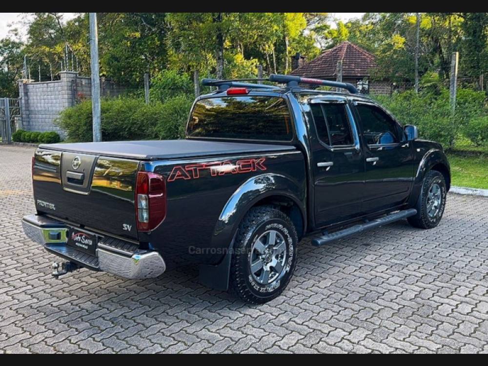 NISSAN - FRONTIER - 2016/2016 - Preta - Sob Consulta