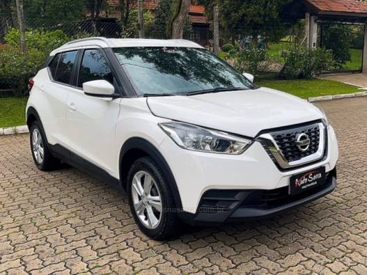 NISSAN - KICKS - 2017/2018 - Branca - Sob Consulta